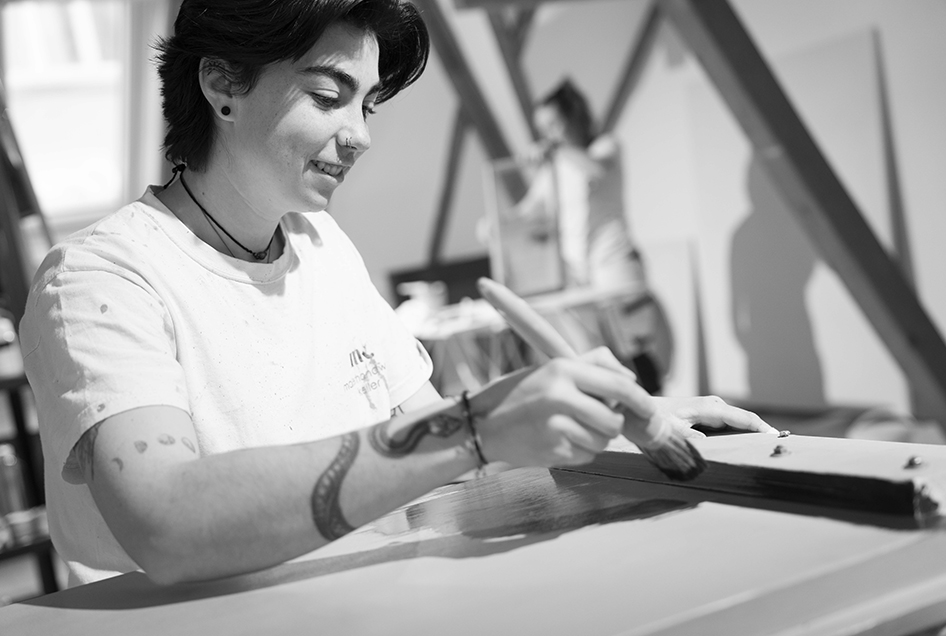 https://malerhandwerkkeller.ch/wp-content/uploads/2026/04/MHK_atelier_mk_sw_03.jpg