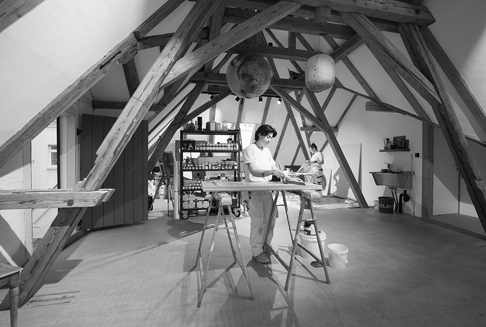 https://malerhandwerkkeller.ch/wp-content/uploads/2026/04/MHK_atelier_mk_sw_06.jpg